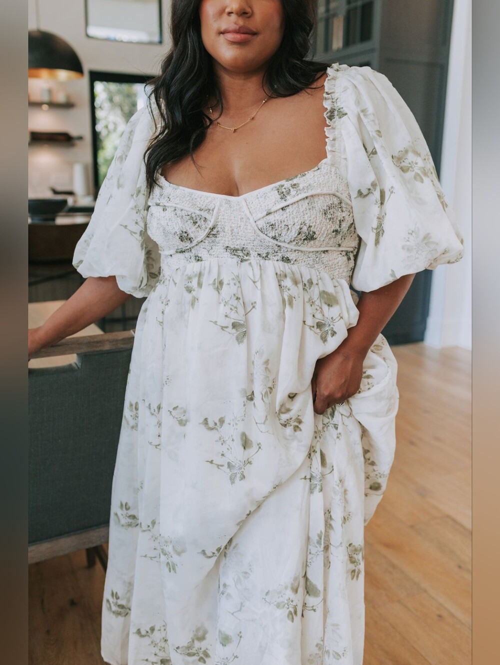 One Loved Babe Ivory Floral Puff-Sleeve Maxi Dress - Picture 2 of 15